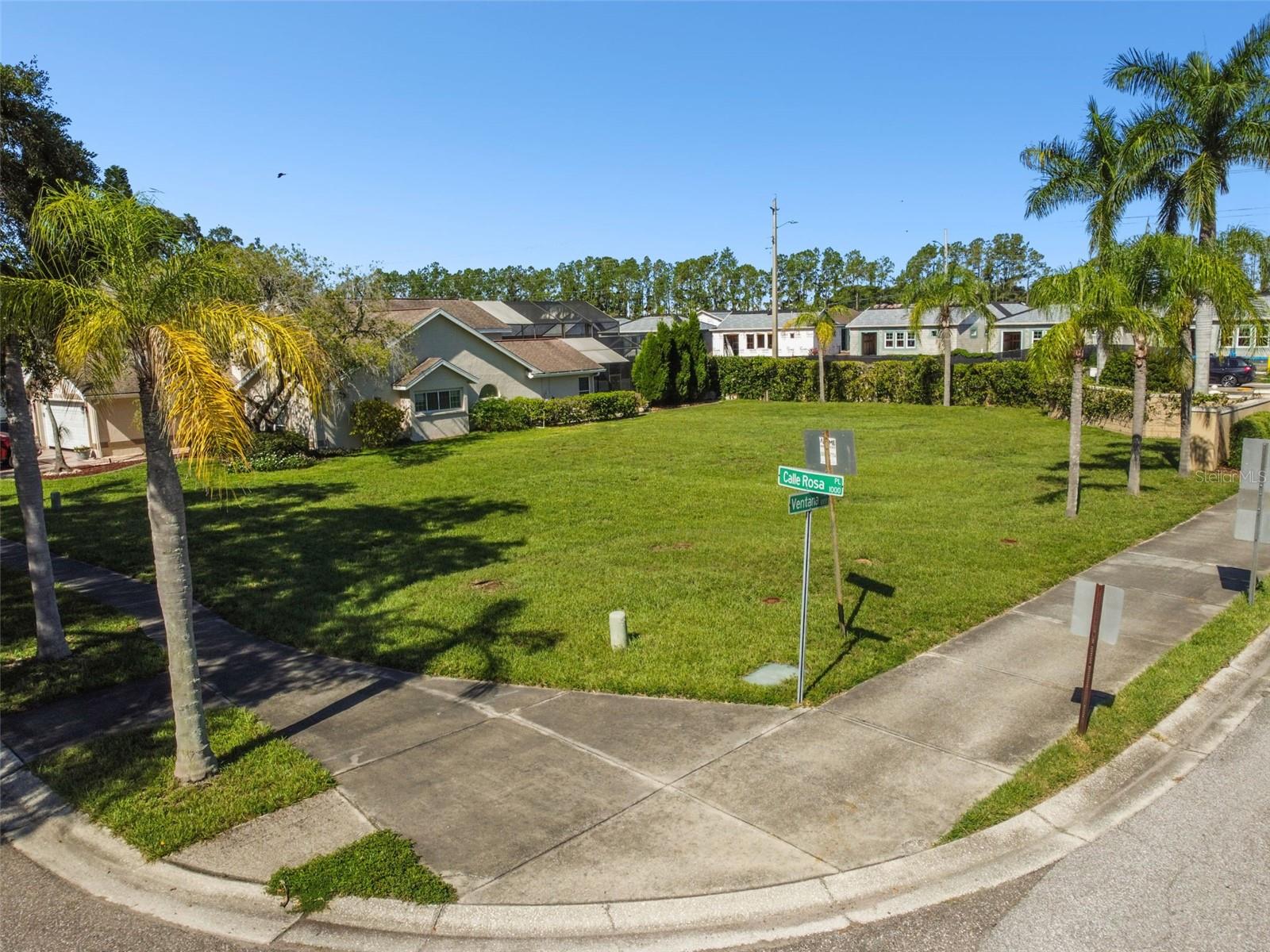 Image 11 of 25 For Calle Rosa Place