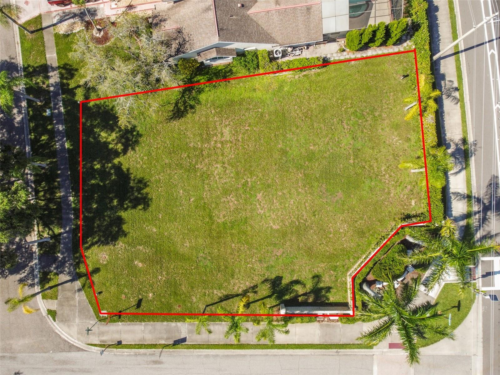 Image 18 of 25 For Calle Rosa Place