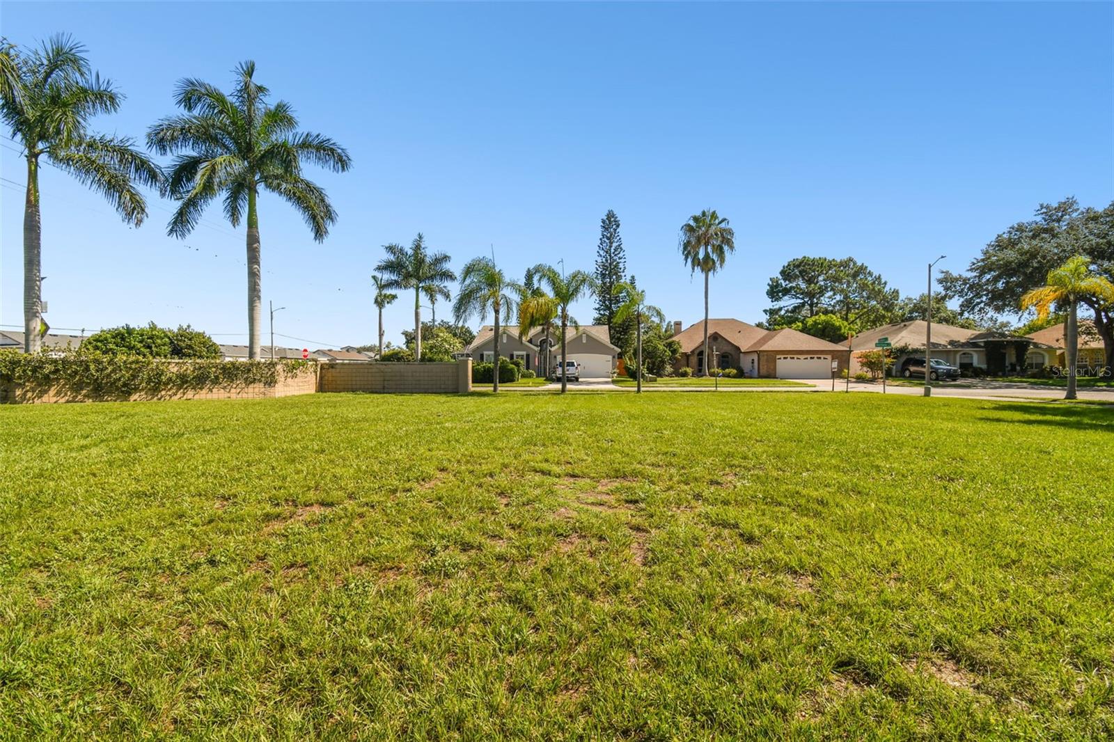 Image 9 of 25 For Calle Rosa Place