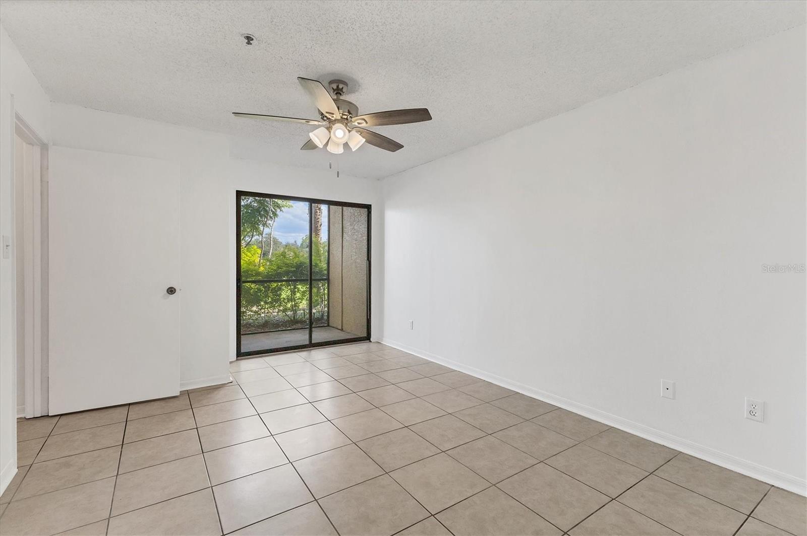 Image 23 of 46 For 4029 Crockers Lake Boulevard 14