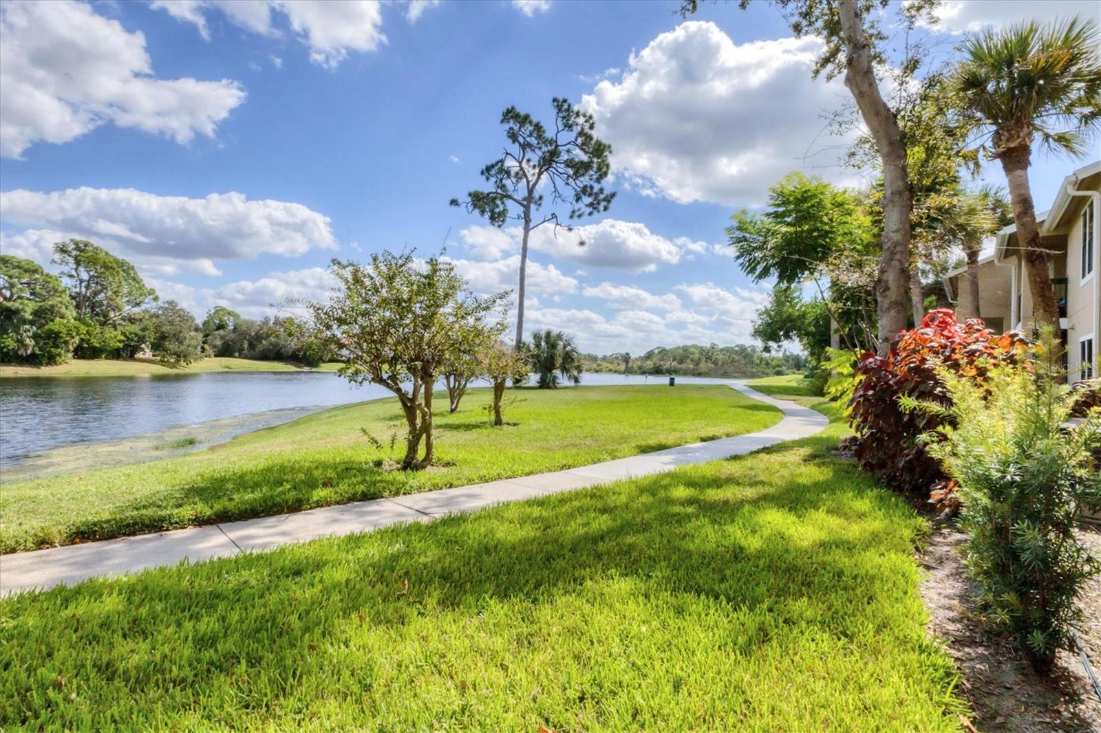 Image 35 of 46 For 4029 Crockers Lake Boulevard 14