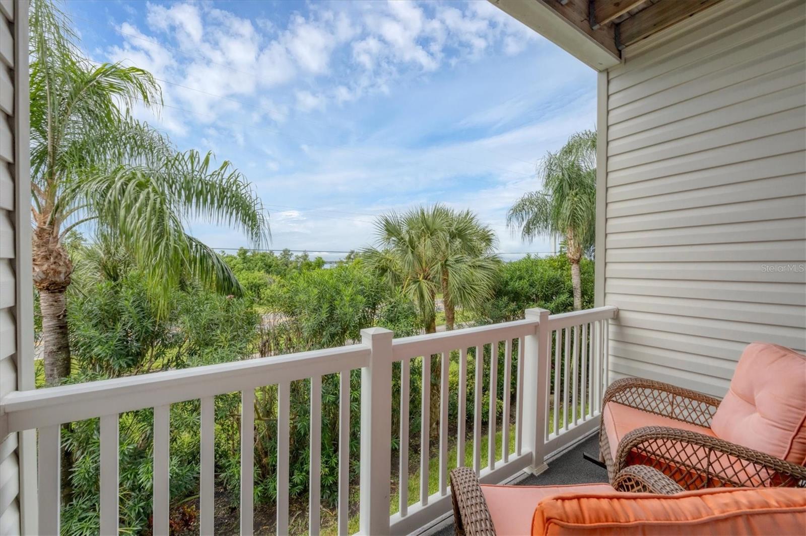 Image 18 of 55 For 3601 10th Lane W