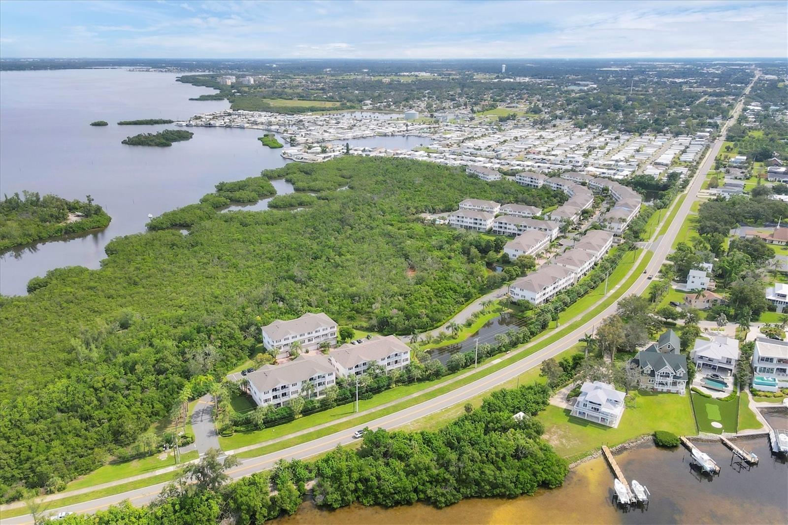 Image 44 of 55 For 3601 10th Lane W