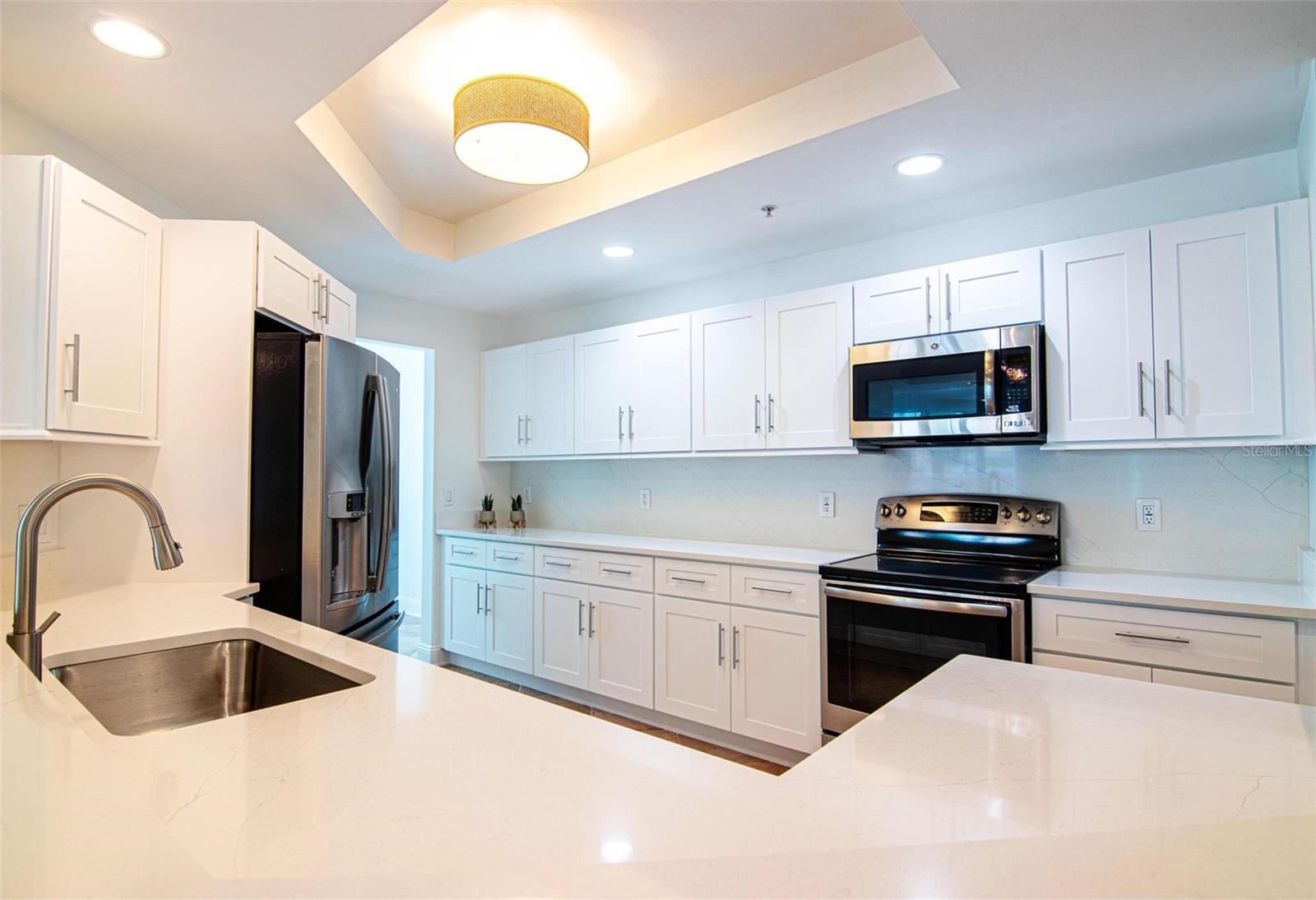 Image 11 of 52 For 2743 1st Street 406