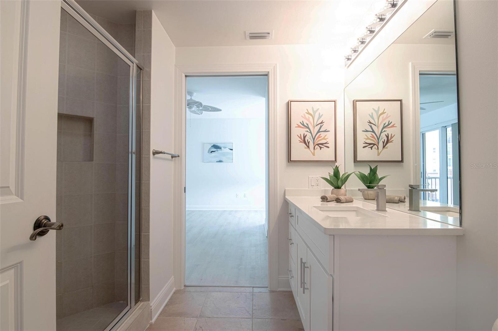 Image 34 of 52 For 2743 1st Street 406