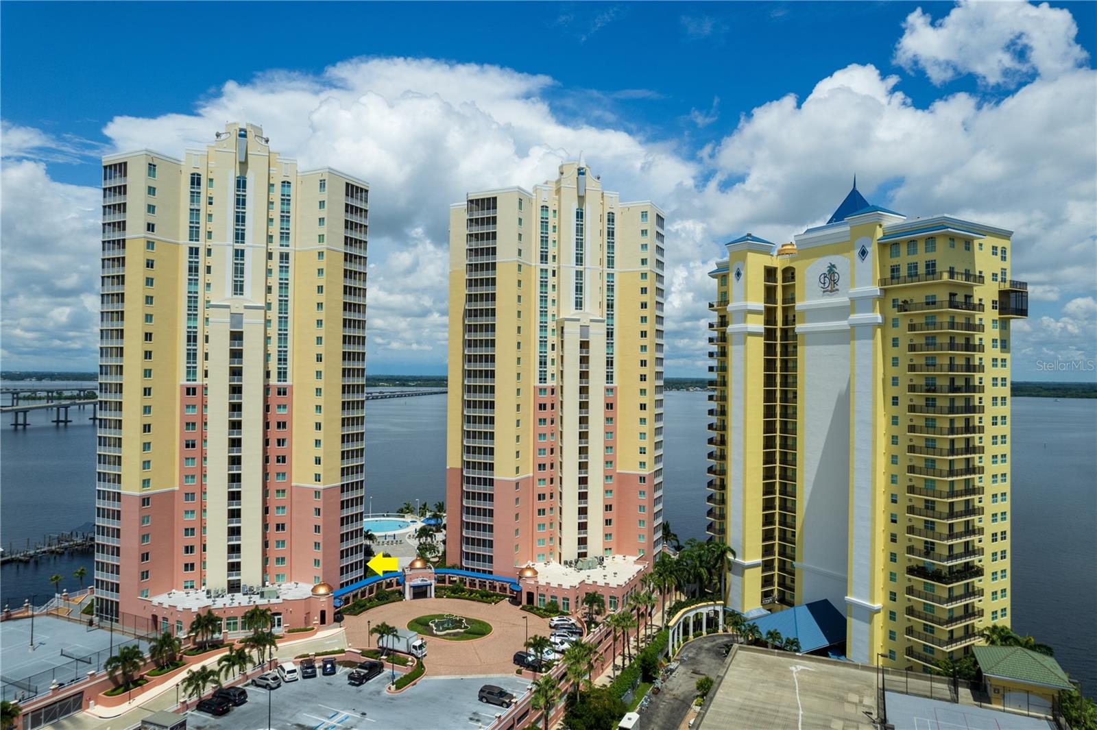 Image 5 of 52 For 2743 1st Street 406