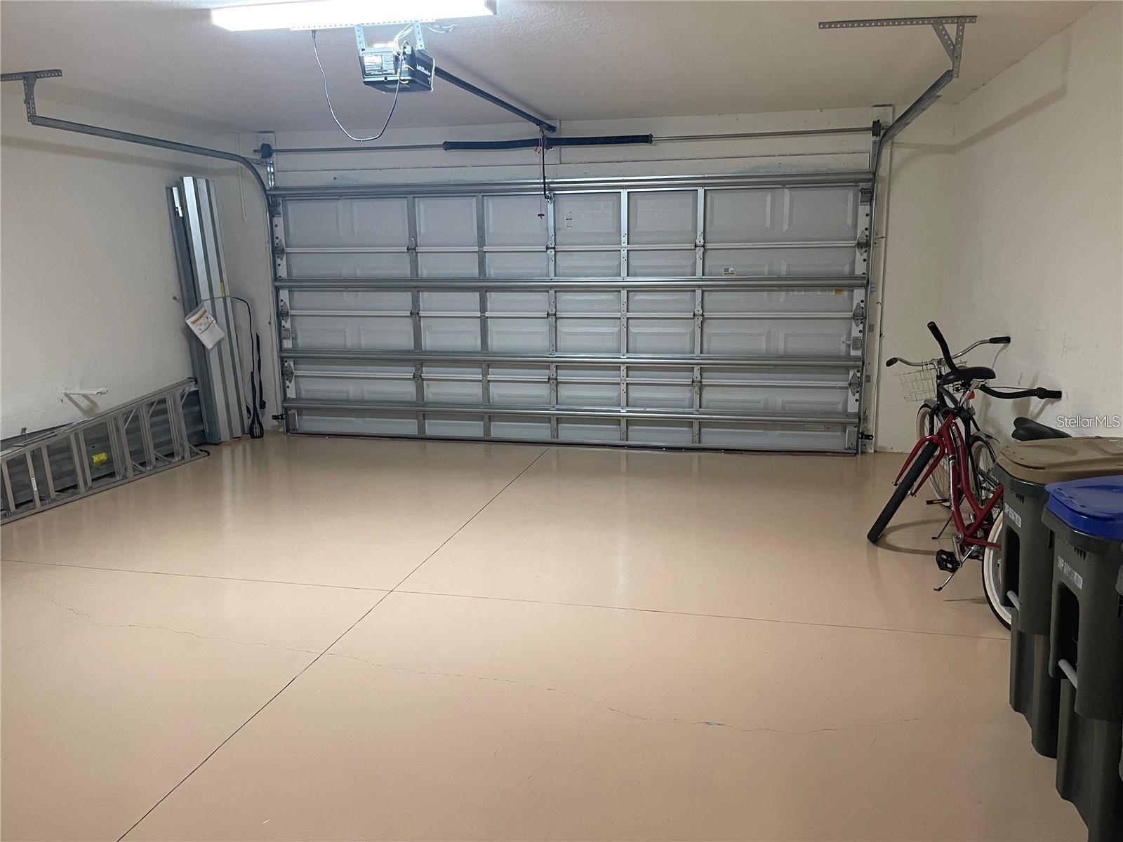 Image 16 of 17 For 12229 Amica Loop