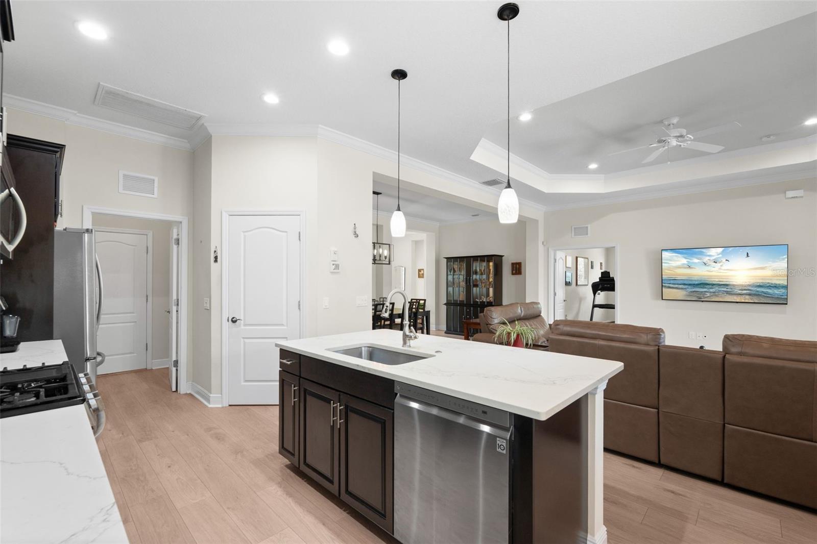 Image 20 of 90 For 14527 Whitemoss Terrace