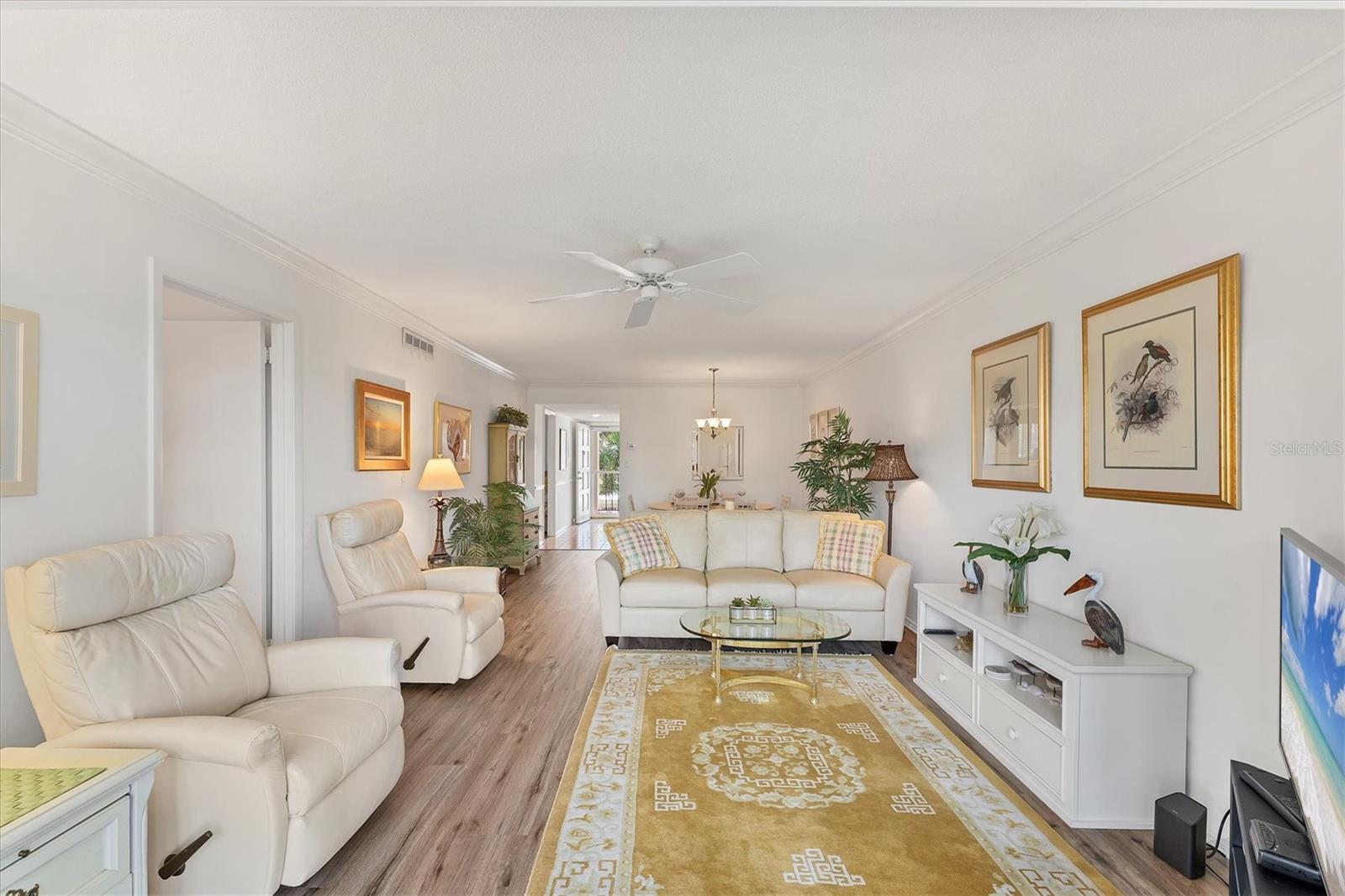 Image 17 of 84 For 240 Santa Maria Street 224