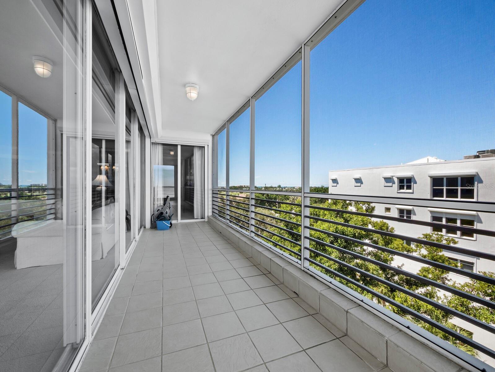 Image 27 of 74 For 2410 Harbourside Drive 151