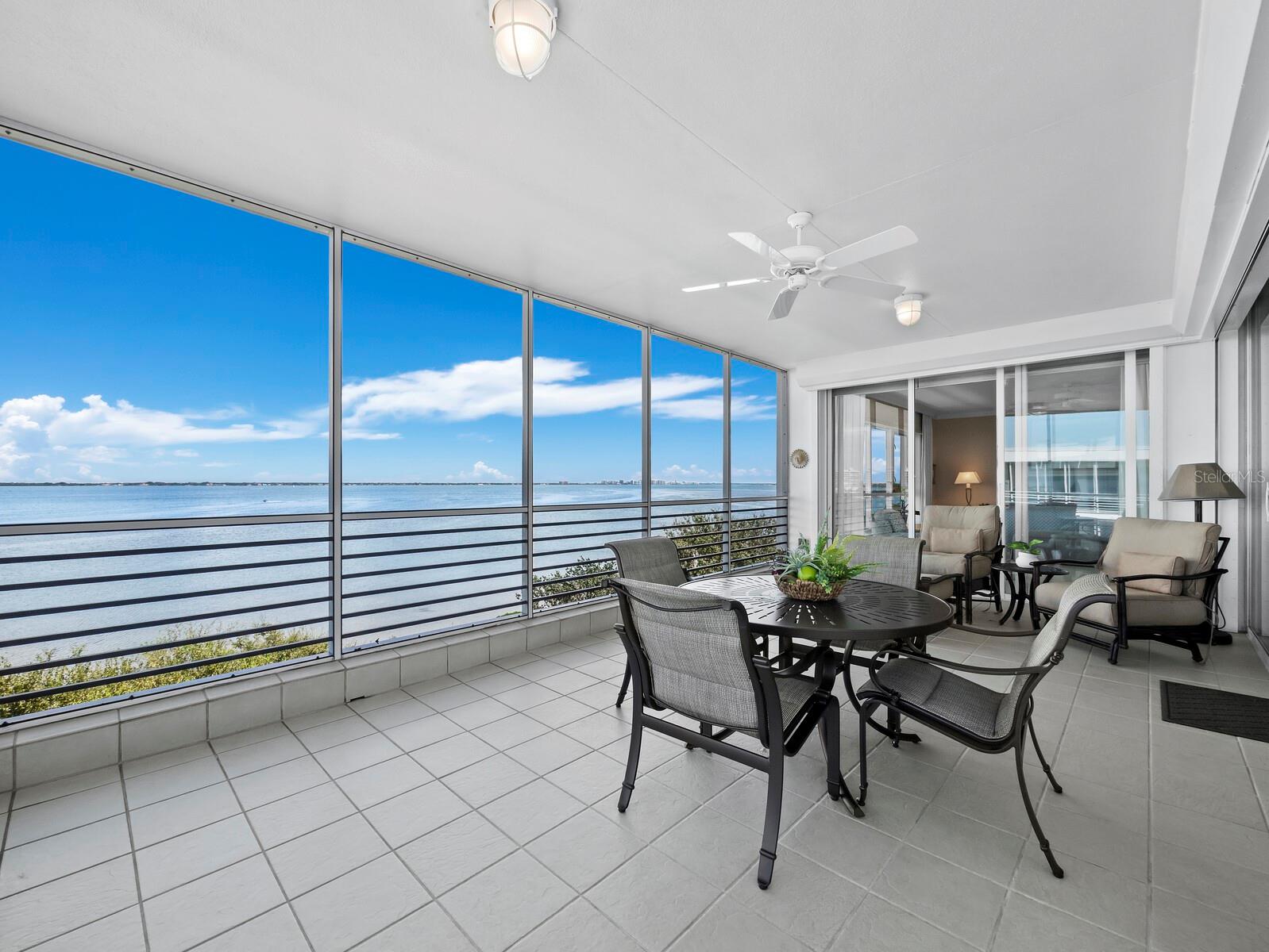 Image 7 of 74 For 2410 Harbourside Drive 151