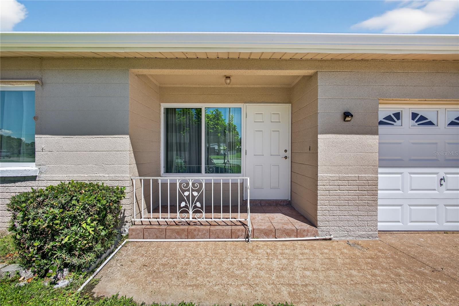 Image 3 of 40 For 1004 Orlando Avenue