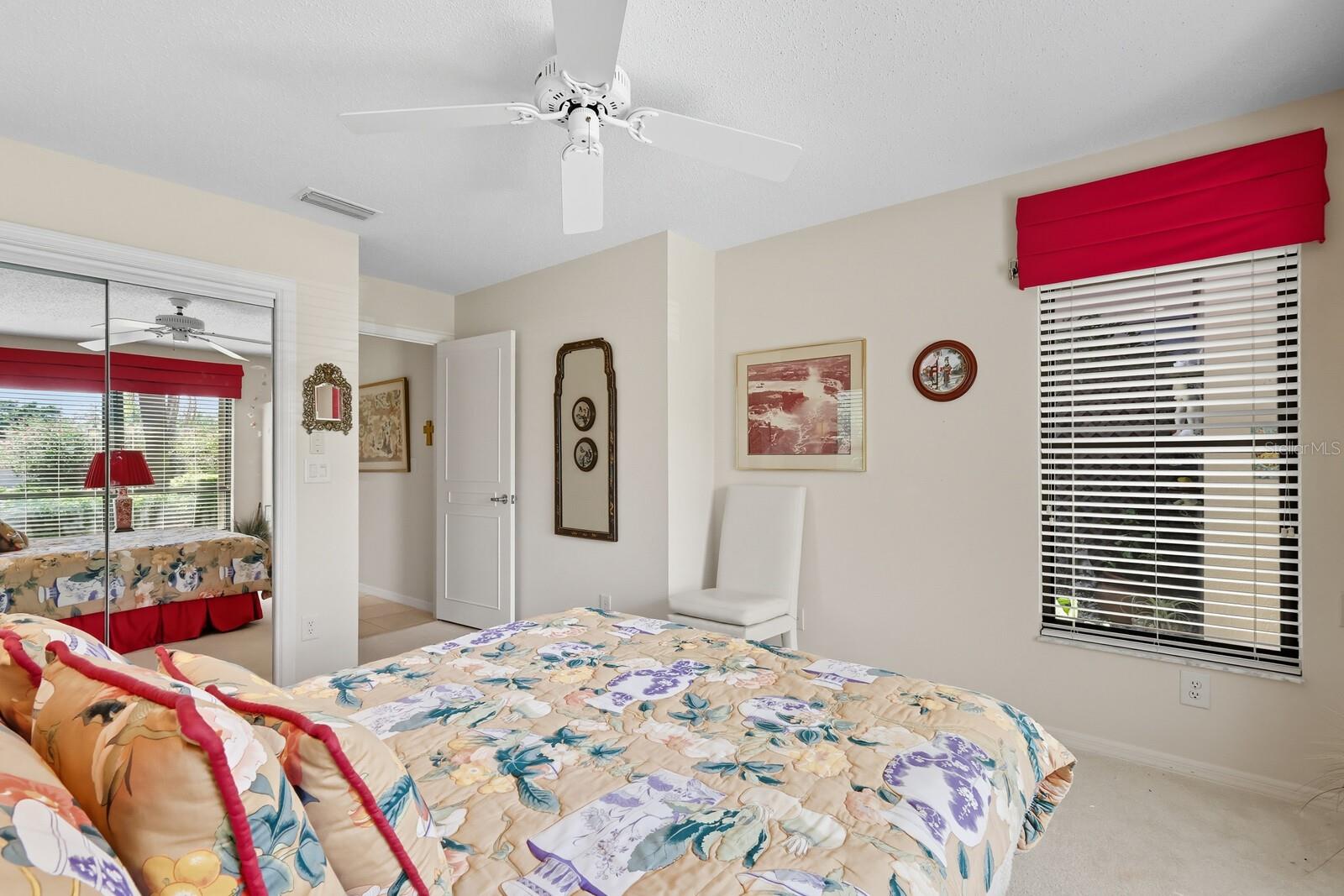 Image 20 of 33 For 3904 Wilshire Court 81