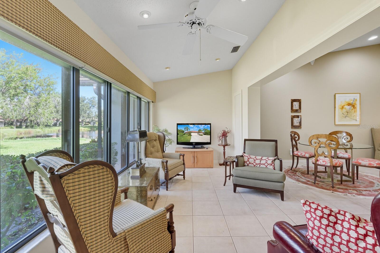 Image 9 of 33 For 3904 Wilshire Court 81