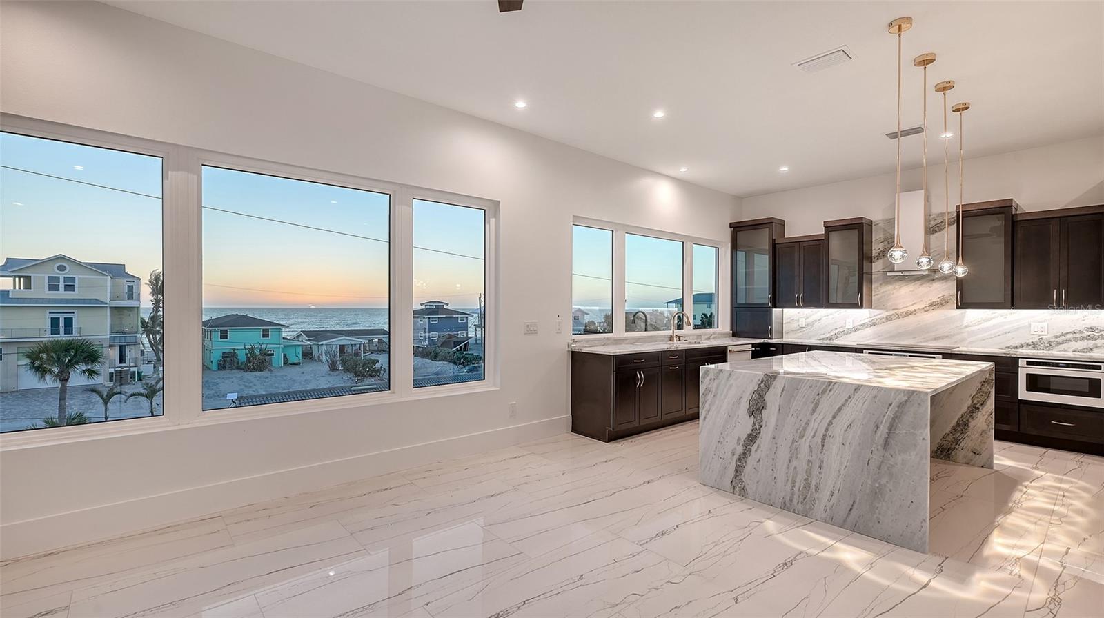 Image 13 of 65 For 1210 Gulf Boulevard