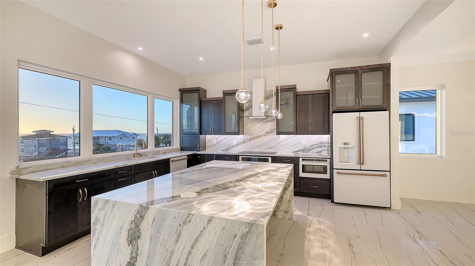 Image 14 of 65 For 1210 Gulf Boulevard