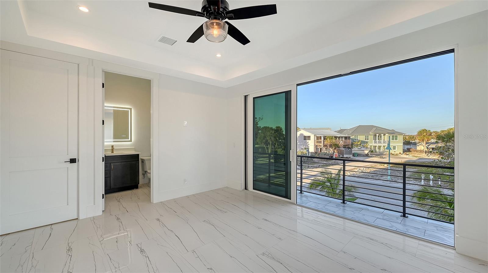 Image 28 of 65 For 1210 Gulf Boulevard