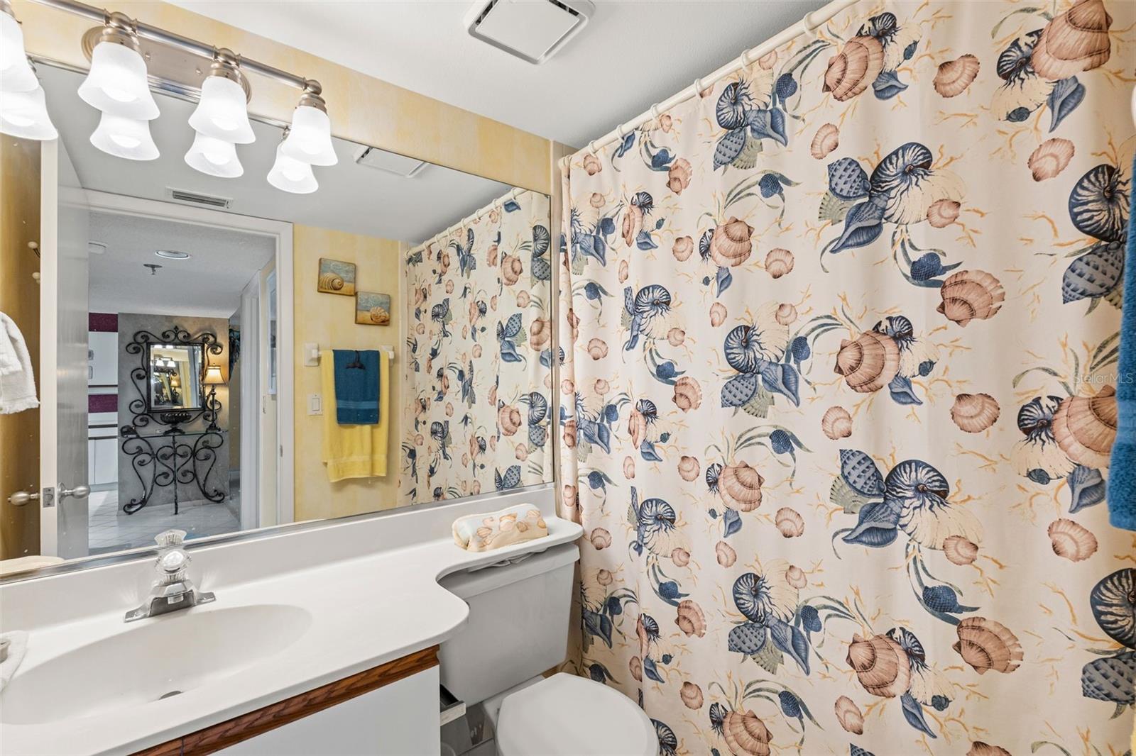 Image 16 of 56 For 4550 Pinebrook Circle 303