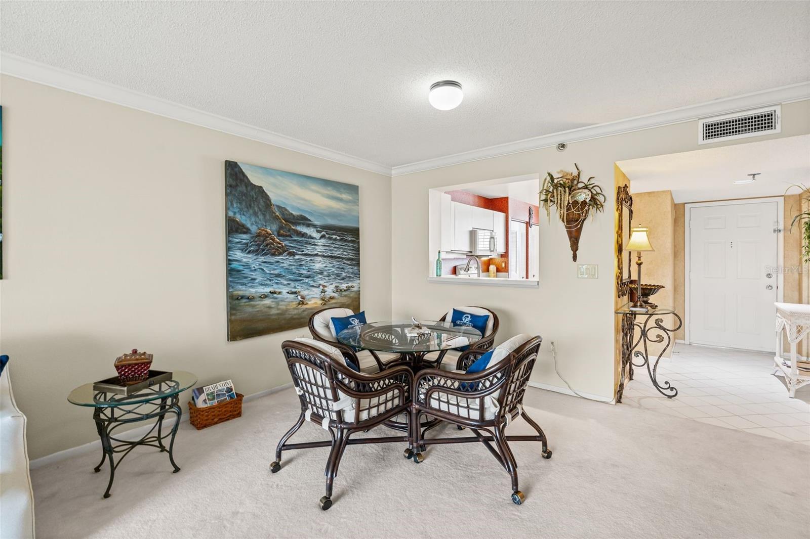 Image 19 of 56 For 4550 Pinebrook Circle 303