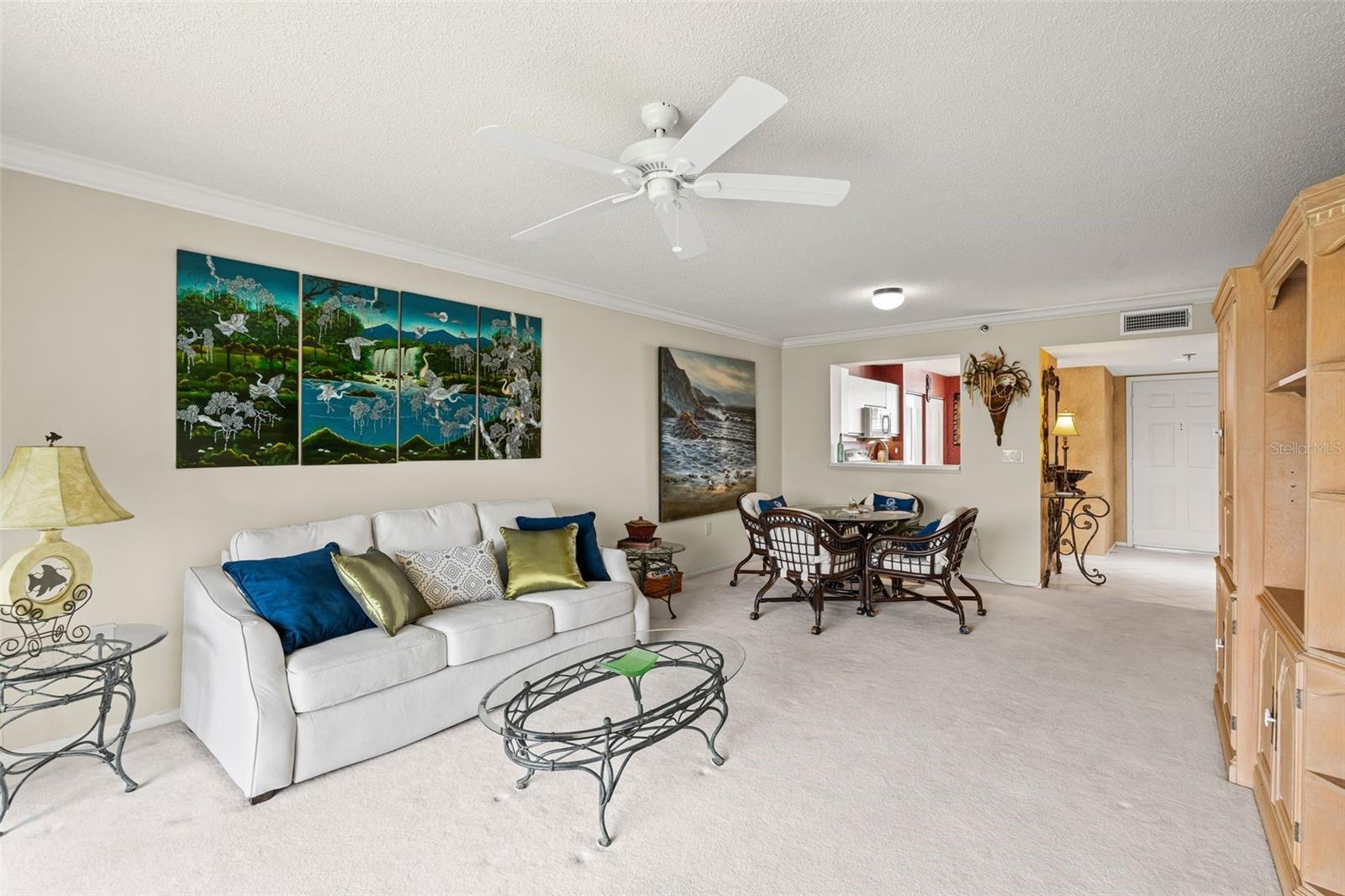 Image 20 of 56 For 4550 Pinebrook Circle 303