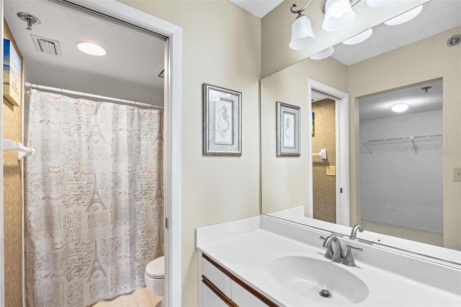 Image 28 of 56 For 4550 Pinebrook Circle 303