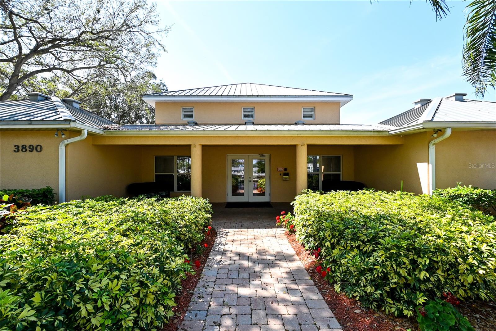 Image 33 of 56 For 4550 Pinebrook Circle 303