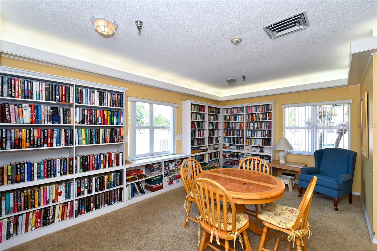 Image 37 of 56 For 4550 Pinebrook Circle 303