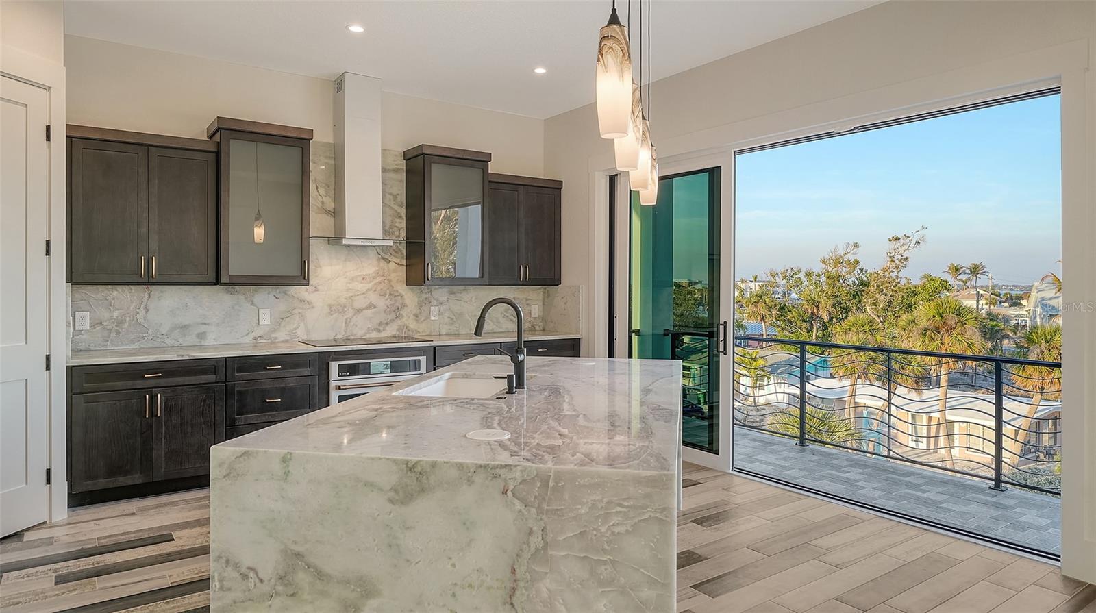 Image 11 of 56 For 1214 Gulf Boulevard