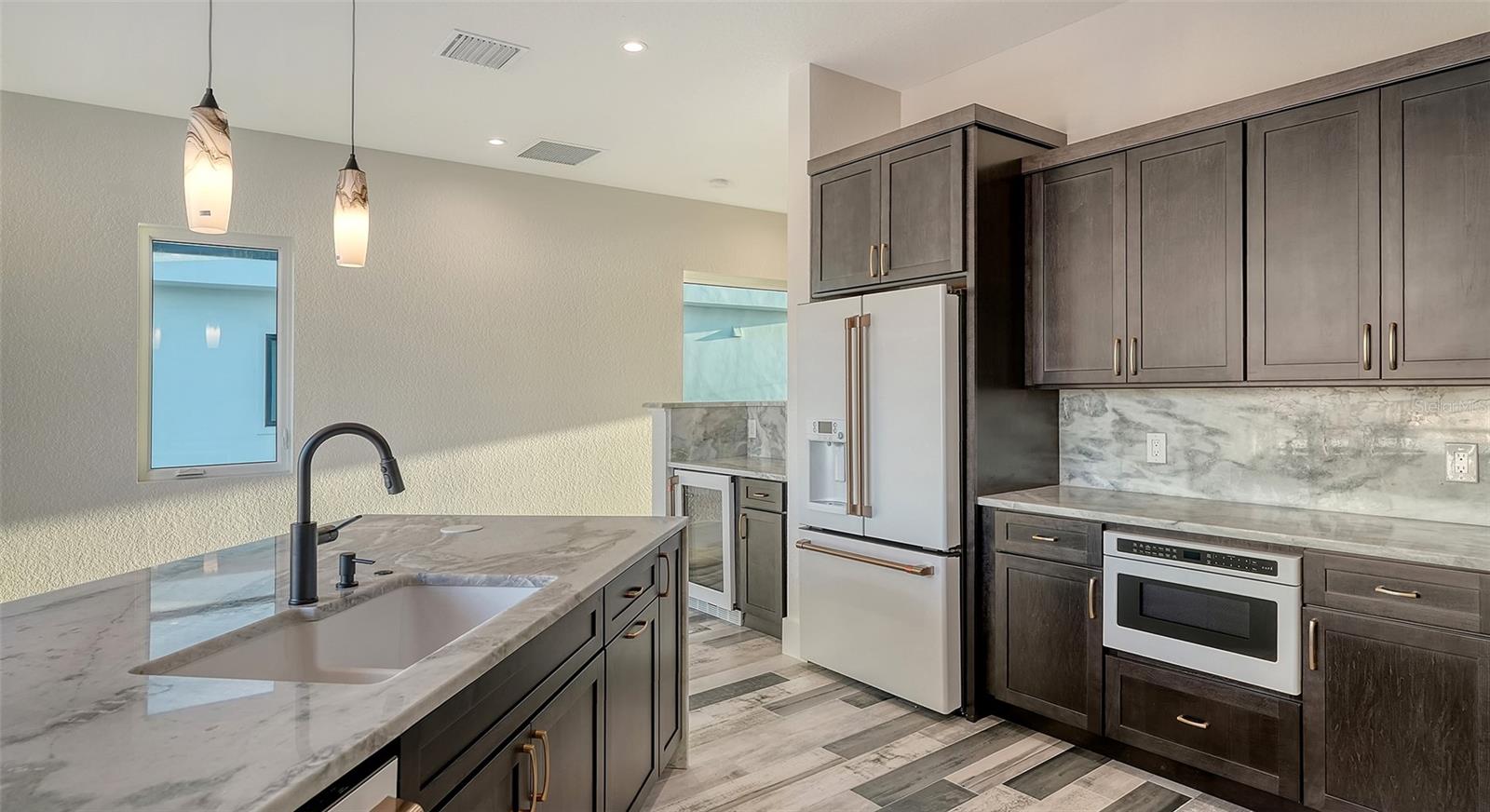 Image 12 of 56 For 1214 Gulf Boulevard