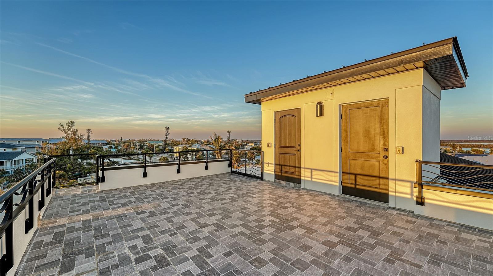 Image 41 of 56 For 1214 Gulf Boulevard