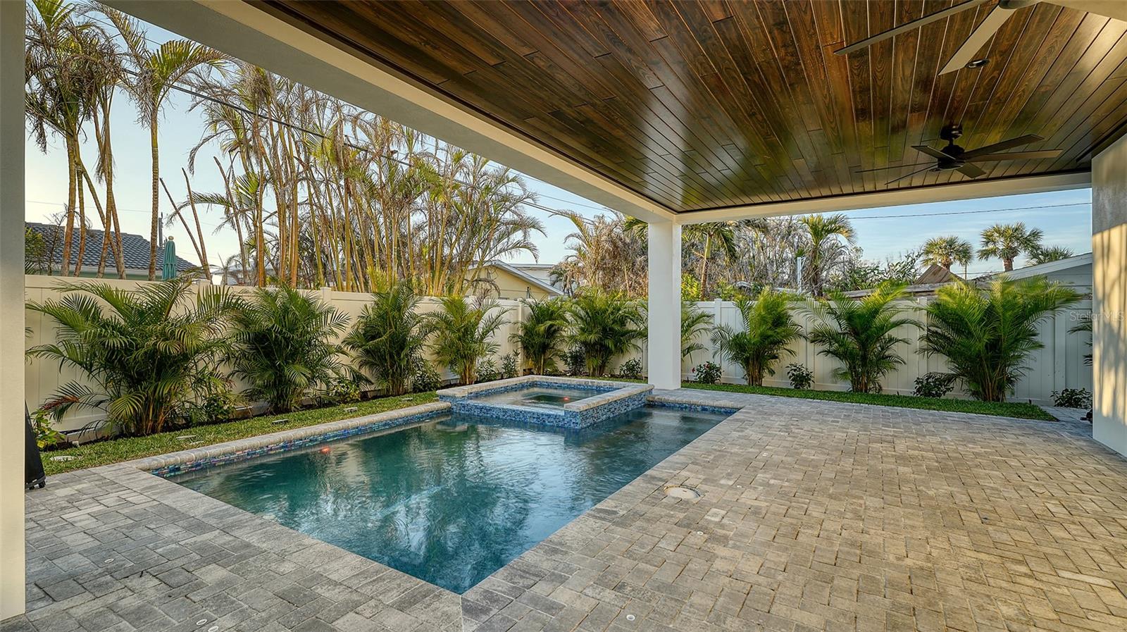 Image 44 of 56 For 1214 Gulf Boulevard