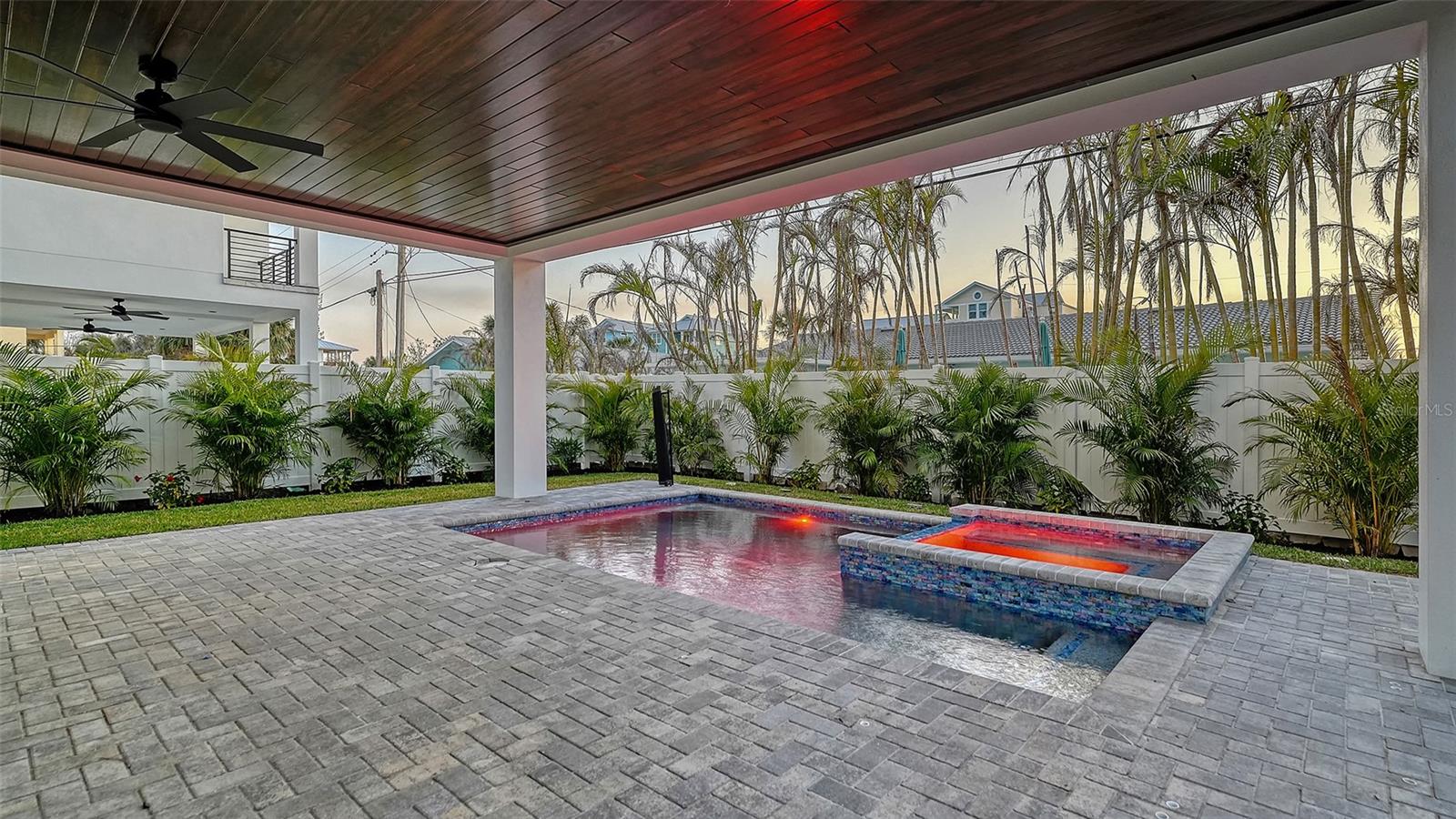 Image 45 of 56 For 1214 Gulf Boulevard