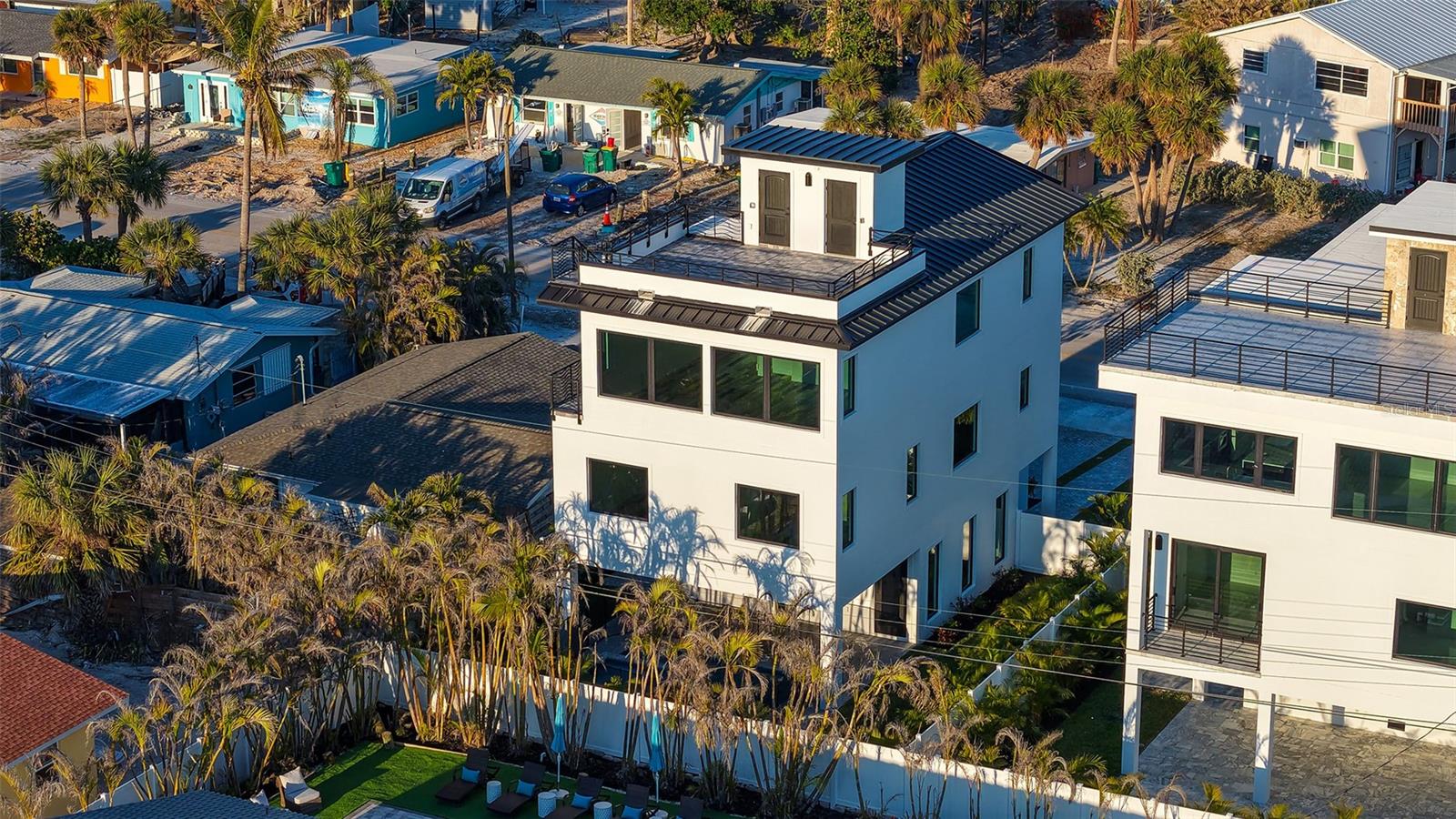 Image 5 of 56 For 1214 Gulf Boulevard