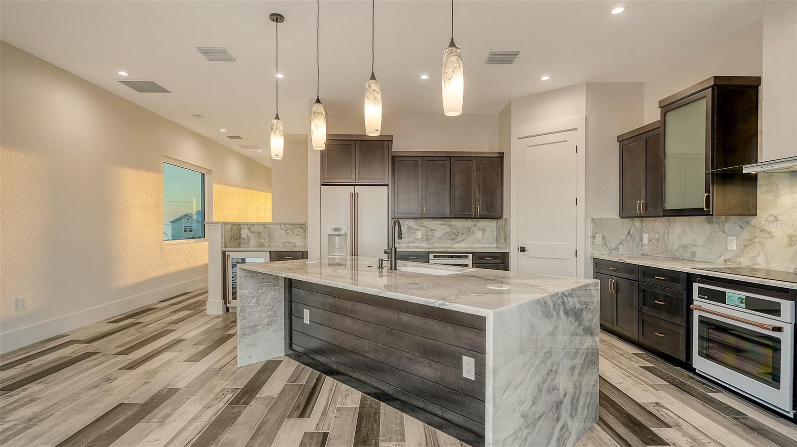 Image 9 of 56 For 1214 Gulf Boulevard