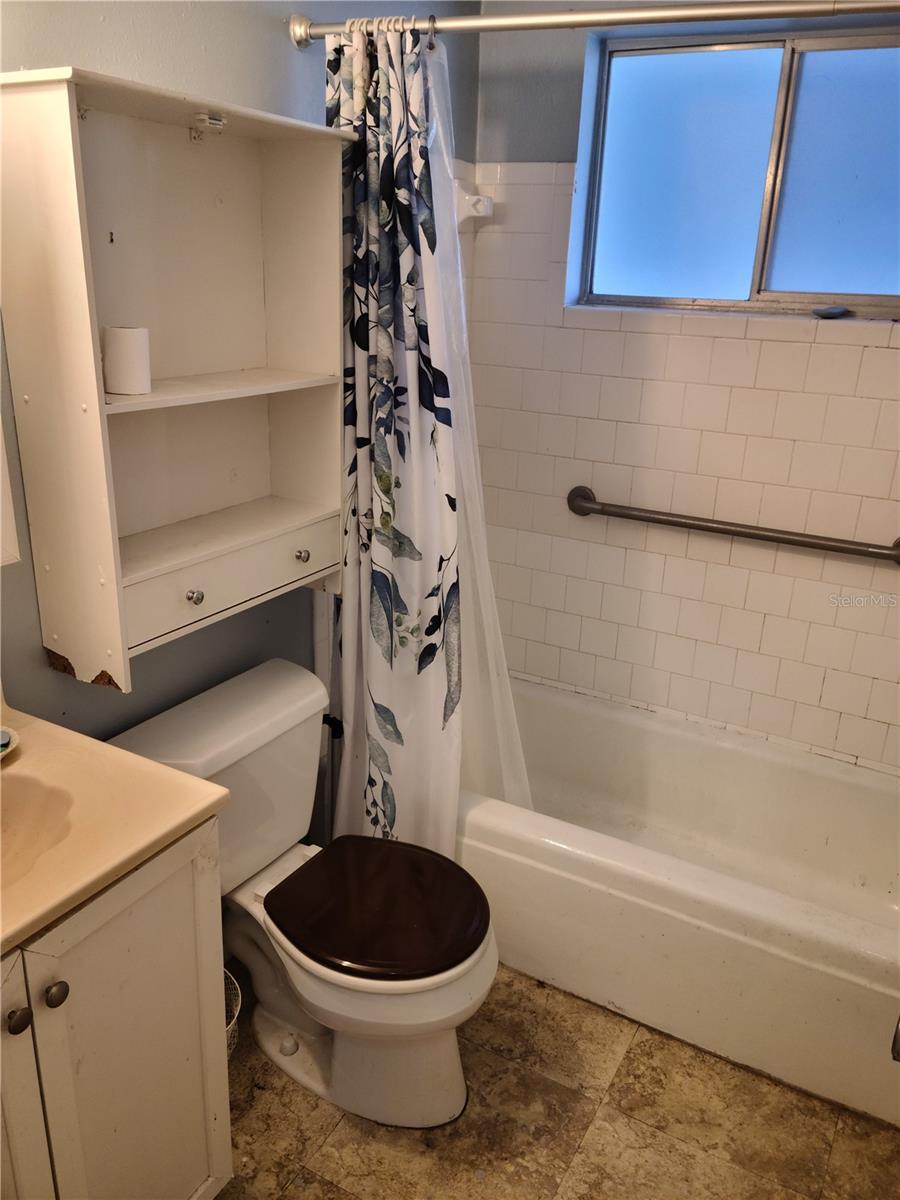 Image 10 of 17 For 2411 Flamingo Boulevard K6
