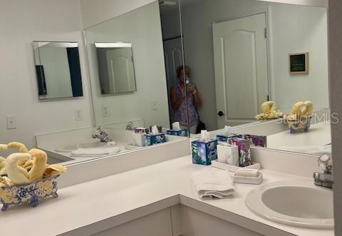 Image 14 of 27 For 8735 Olde Hickory Avenue 8302