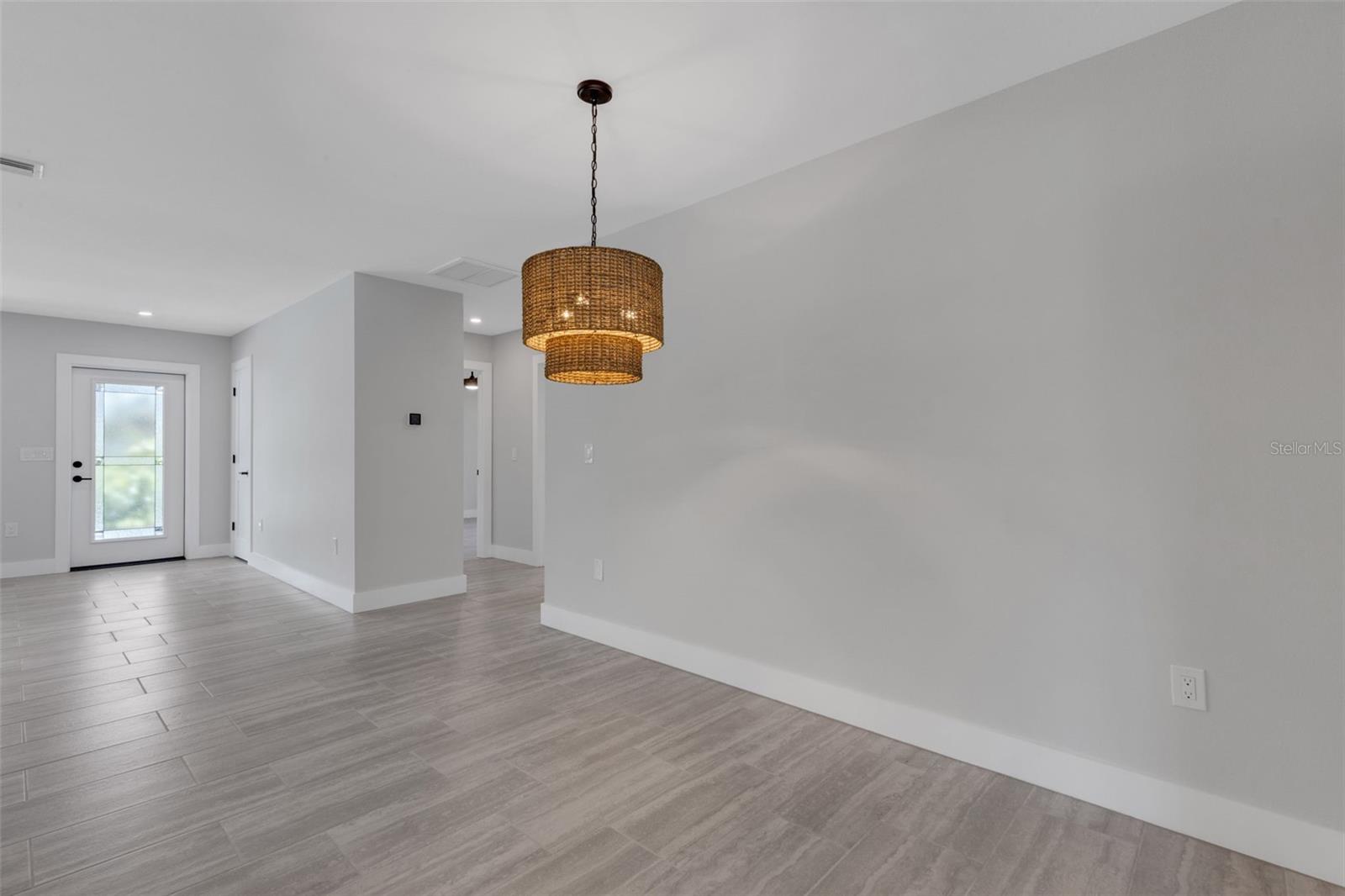 Image 12 of 72 For 3857 Malec Circle