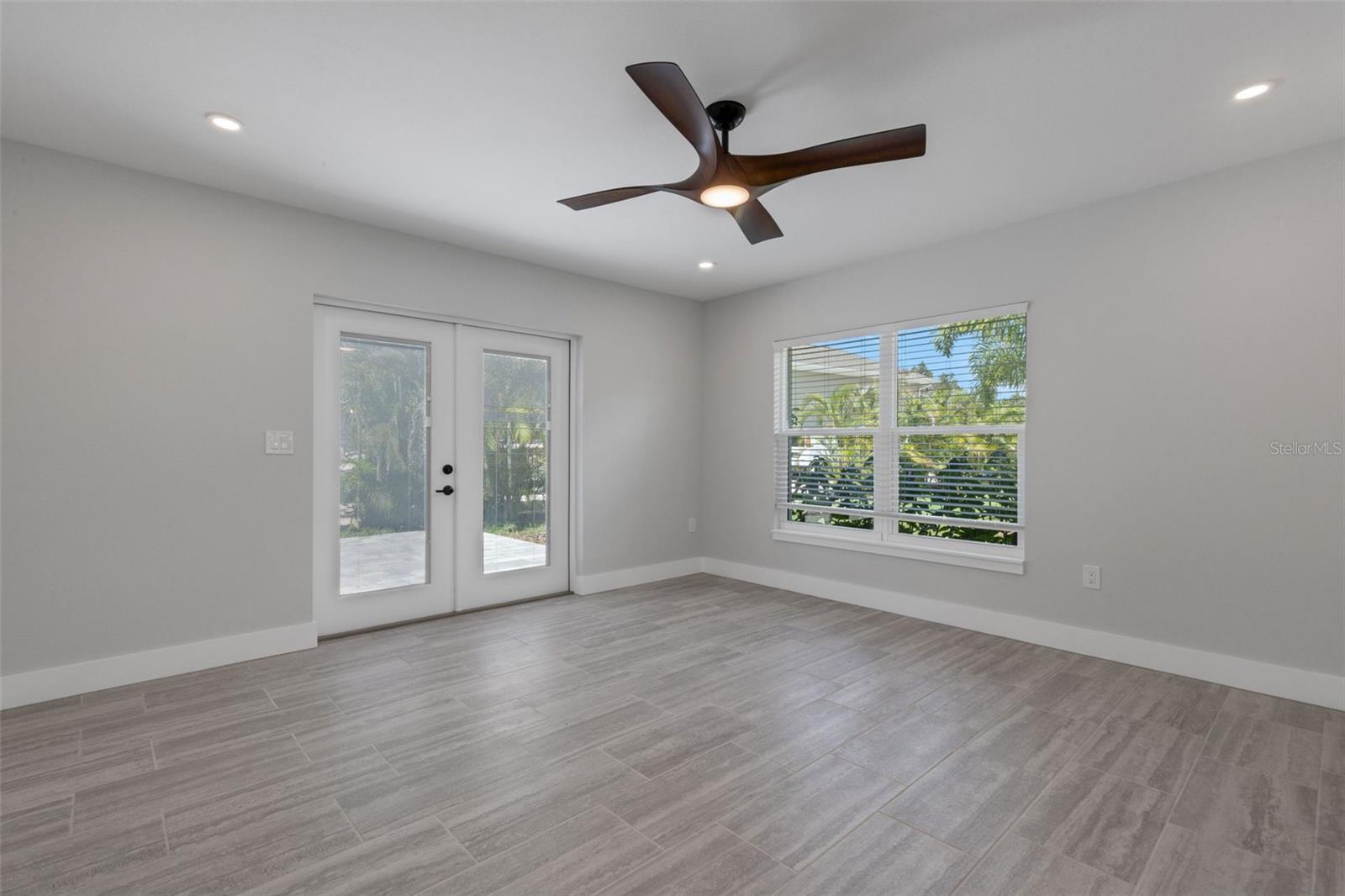 Image 21 of 72 For 3857 Malec Circle