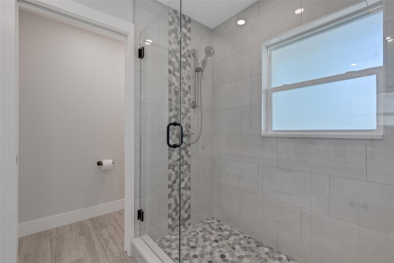 Image 48 of 72 For 3857 Malec Circle