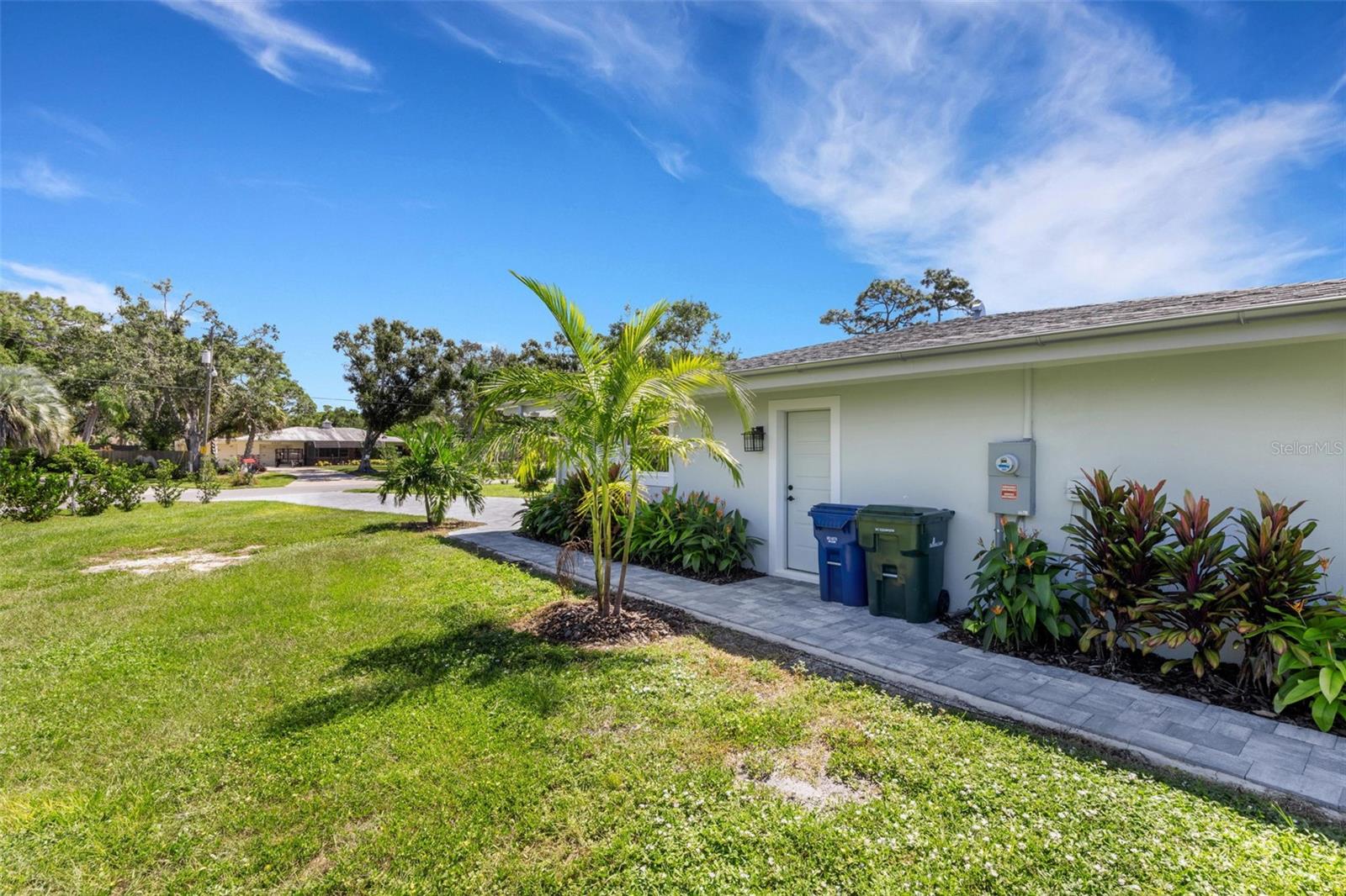 Image 62 of 72 For 3857 Malec Circle