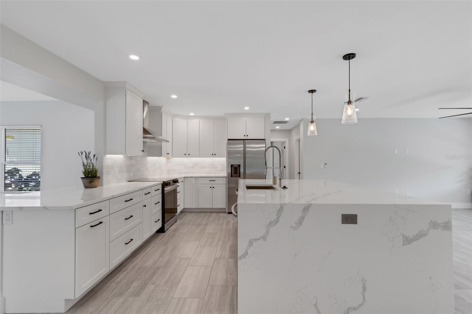 Image 9 of 72 For 3857 Malec Circle
