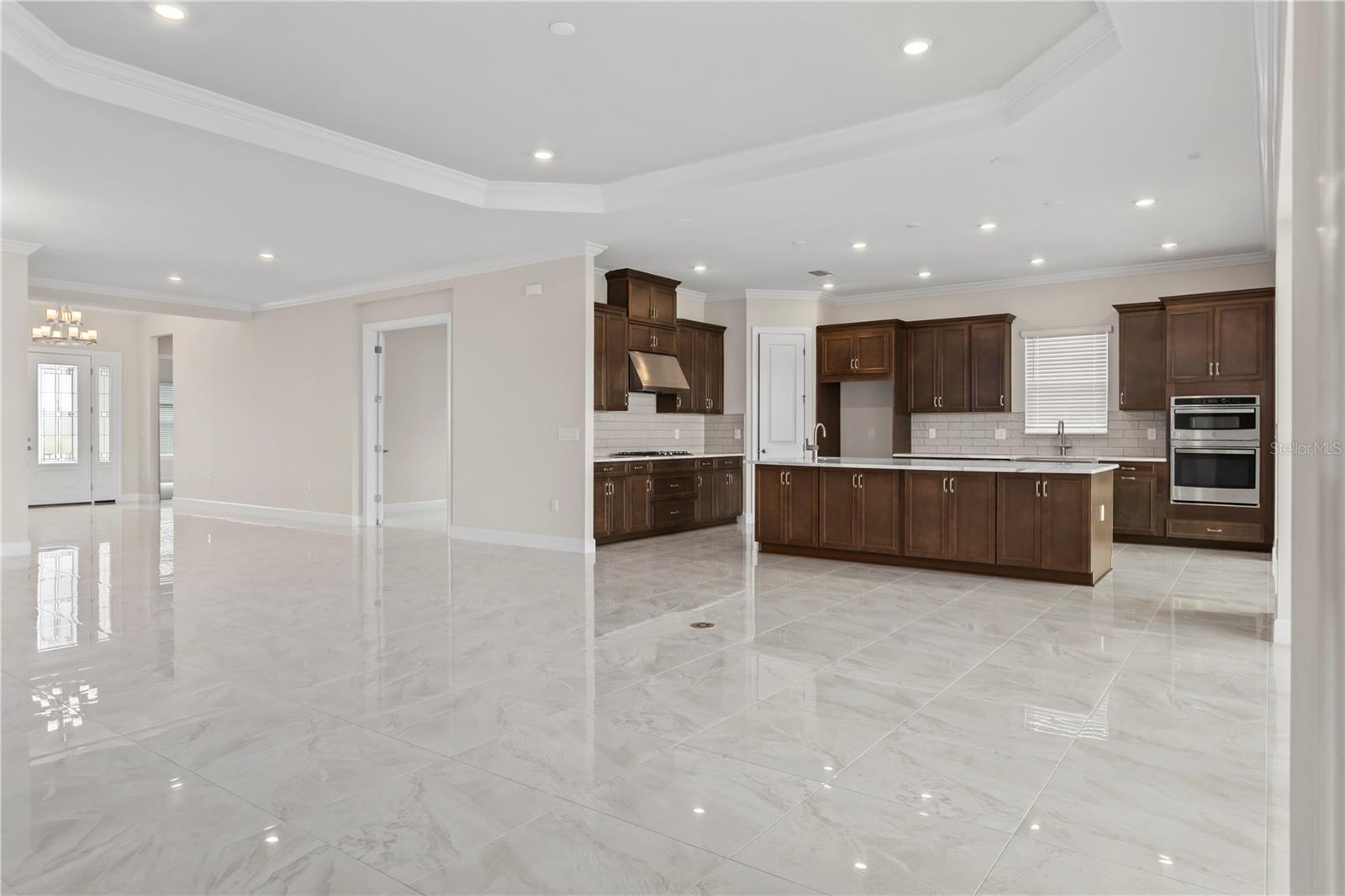 Image 13 of 56 For 10479 Eclipse Street