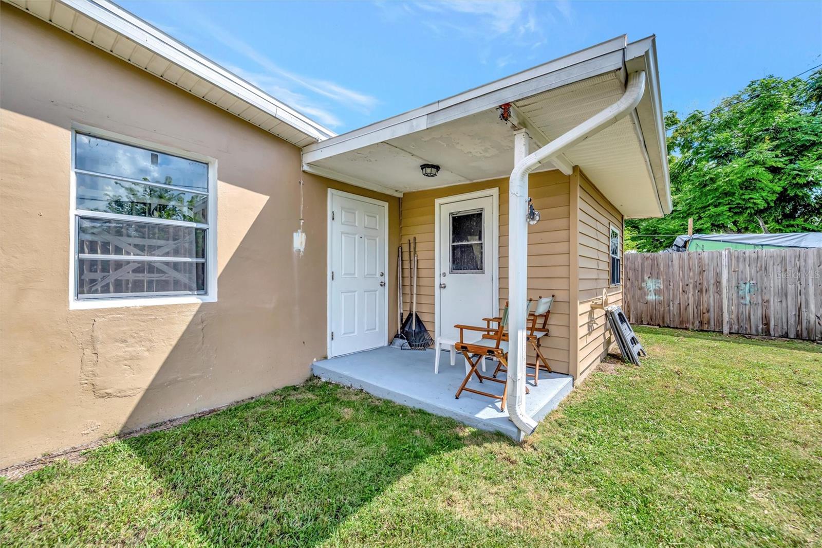 Image 11 of 49 For 7959 Hyde Park Avenue