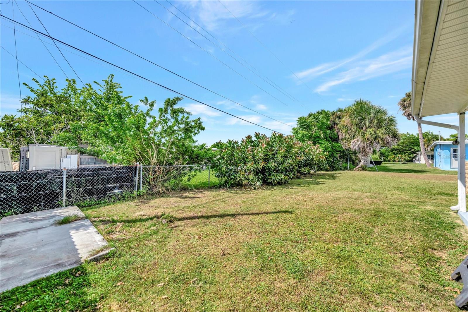 Image 12 of 49 For 7959 Hyde Park Avenue