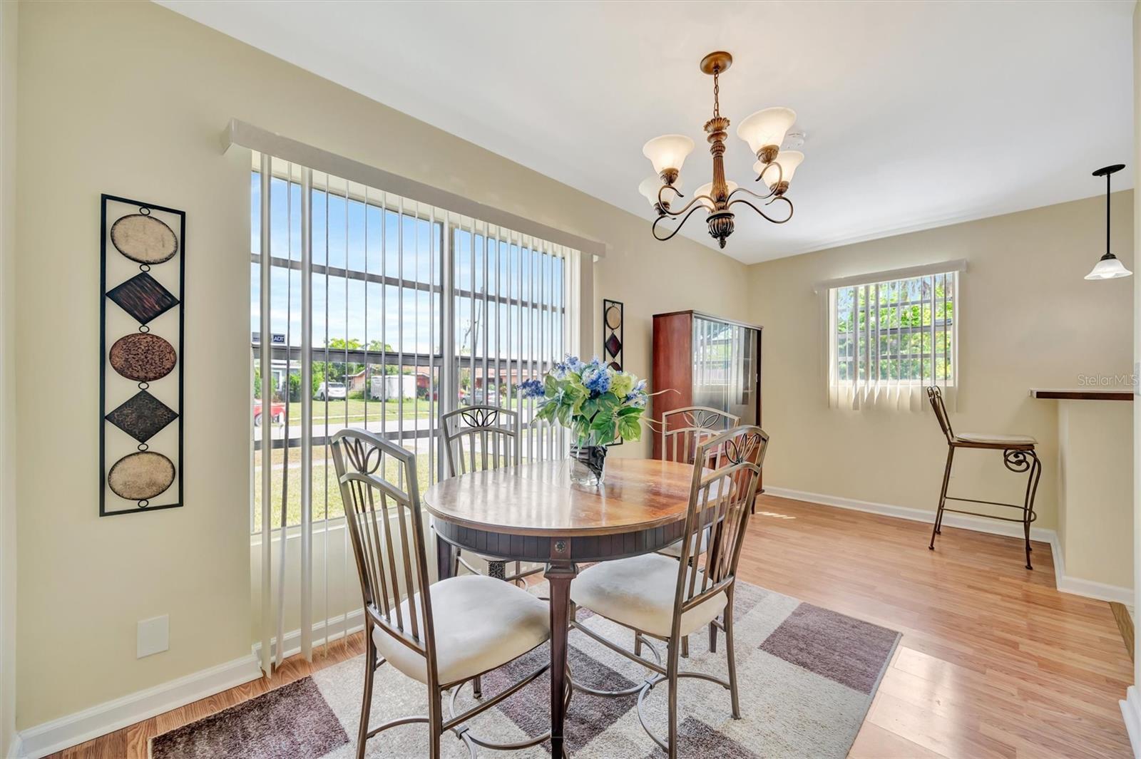 Image 21 of 49 For 7959 Hyde Park Avenue