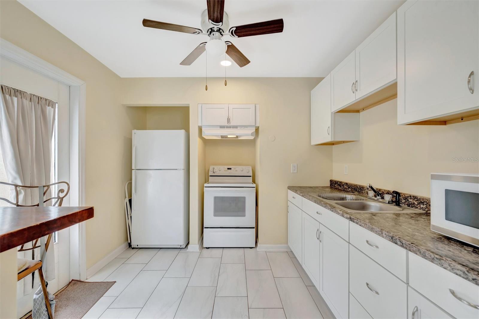 Image 24 of 49 For 7959 Hyde Park Avenue