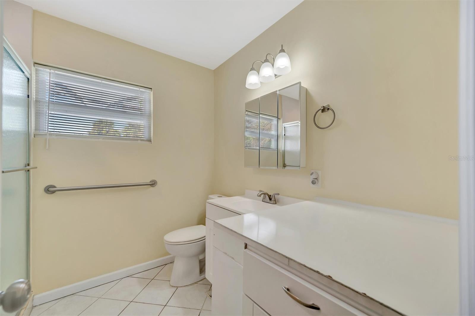 Image 31 of 49 For 7959 Hyde Park Avenue