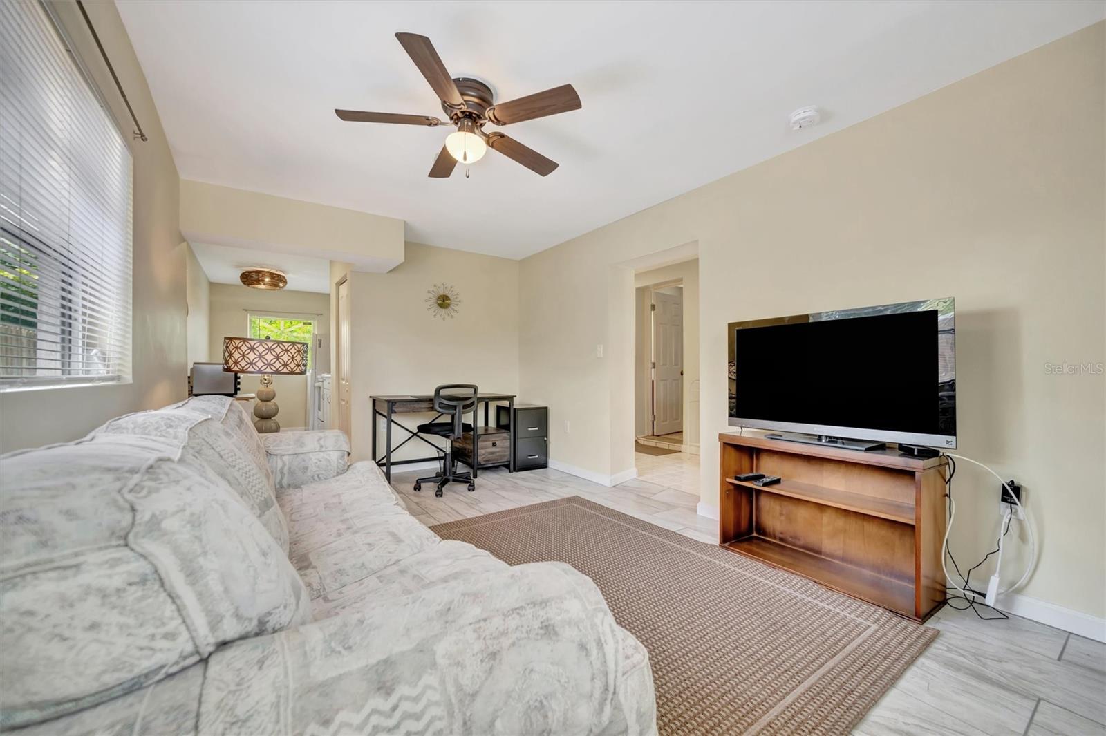 Image 38 of 49 For 7959 Hyde Park Avenue