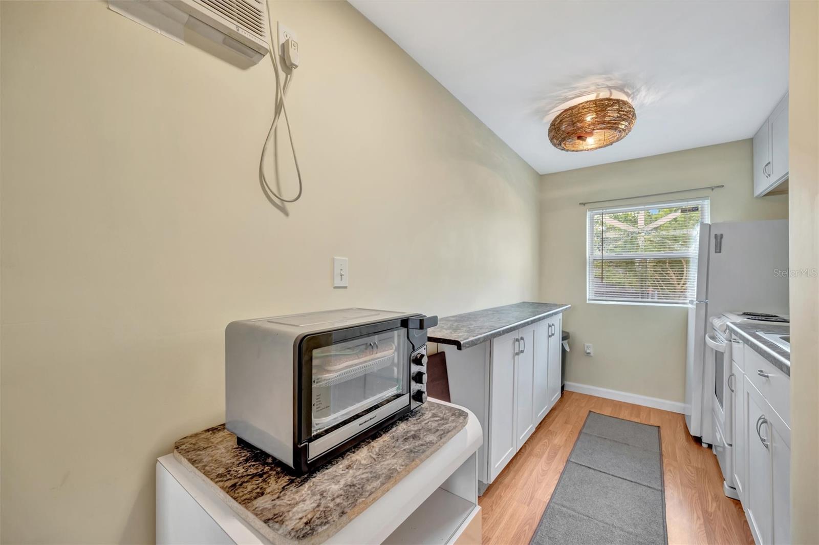 Image 41 of 49 For 7959 Hyde Park Avenue