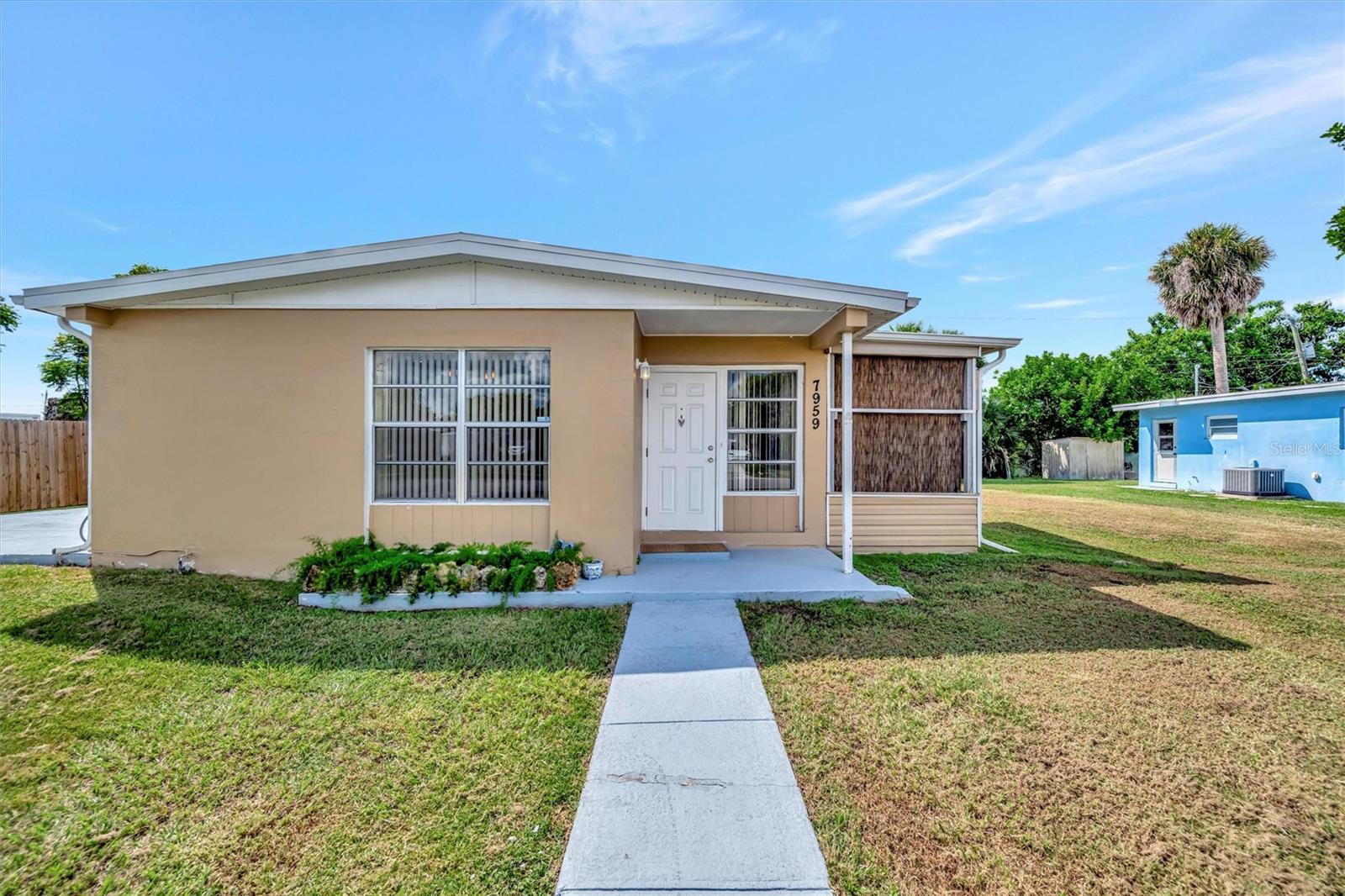 Image 8 of 49 For 7959 Hyde Park Avenue